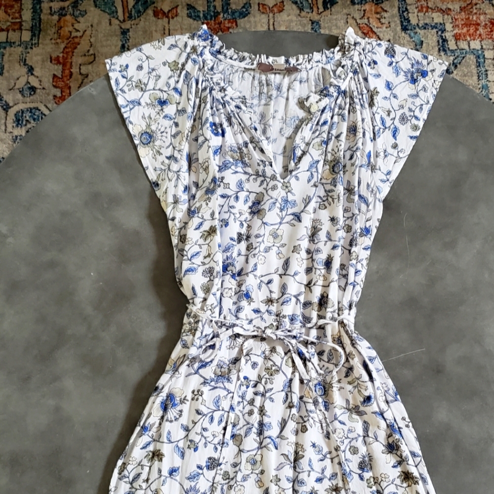 LOFT sundress, tie waist, floral, size small